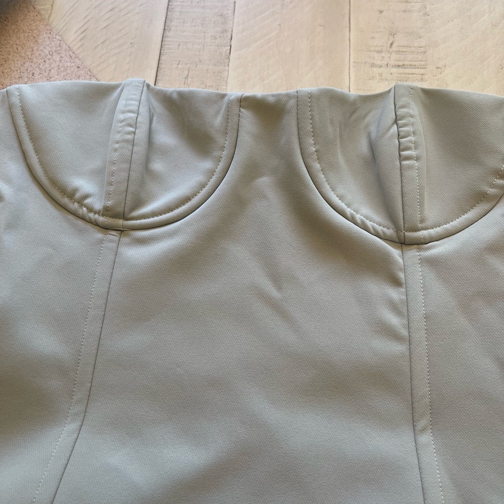 LA Hearts strapless structured tube top size Xs. Zips on the side - Picture 4 of 10